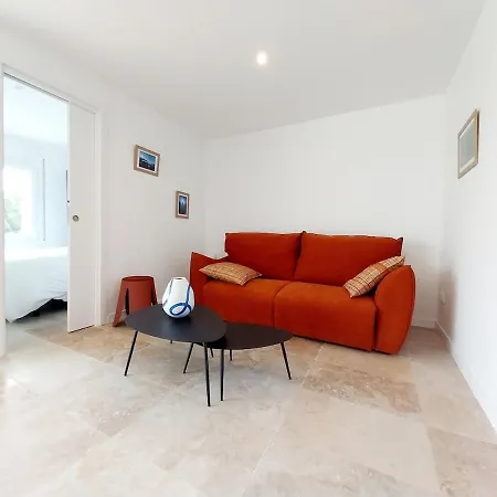 Sejour Paisible En Front De Mer, Terrasse & Acces Almadrava Apartment
