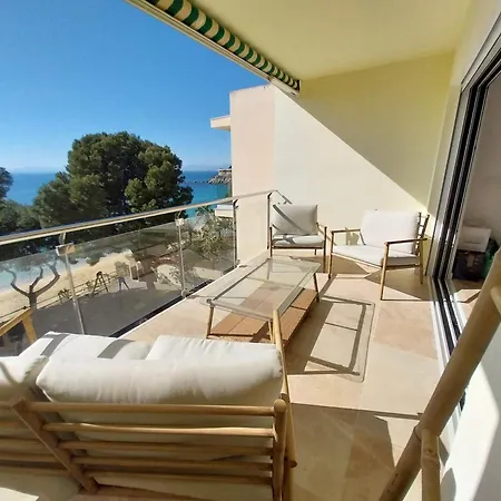 Apartment Sejour Paisible En Front De Mer, Terrasse & Acces Almadrava Roses