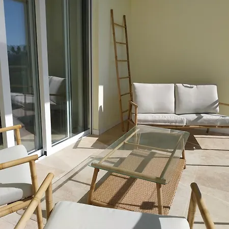 Apartment Sejour Paisible En Front De Mer, Terrasse & Acces Almadrava Roses